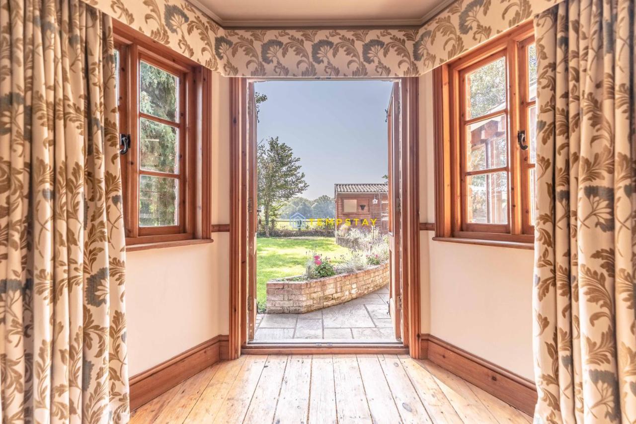 Chestnut Cottage - Stunning Countryside Views! Parking, 4 Bed, 3 Bathrooms White Waltham Exteriér fotografie