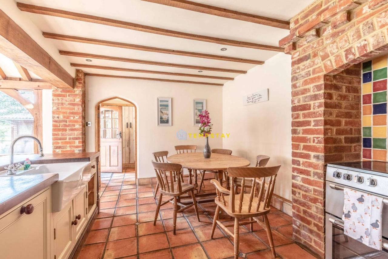 Chestnut Cottage - Stunning Countryside Views! Parking, 4 Bed, 3 Bathrooms White Waltham Exteriér fotografie
