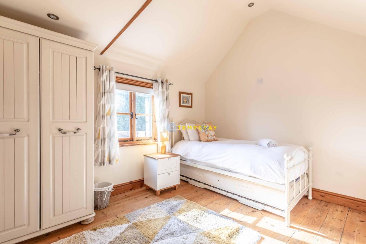 Chestnut Cottage - Stunning Countryside Views! Parking, 4 Bed, 3 Bathrooms White Waltham Exteriér fotografie
